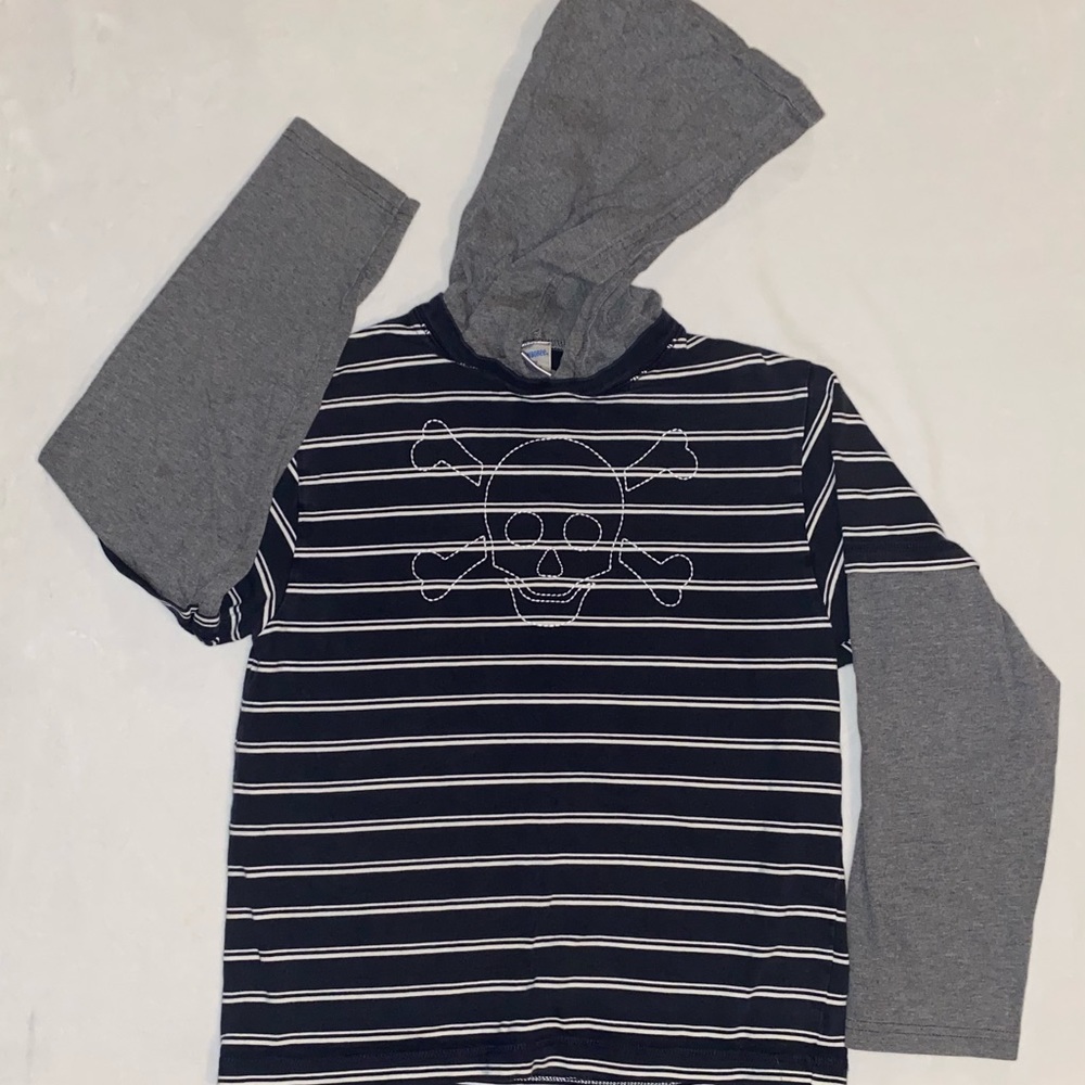 Gymboree Skull & Crossbones Hooded Tee